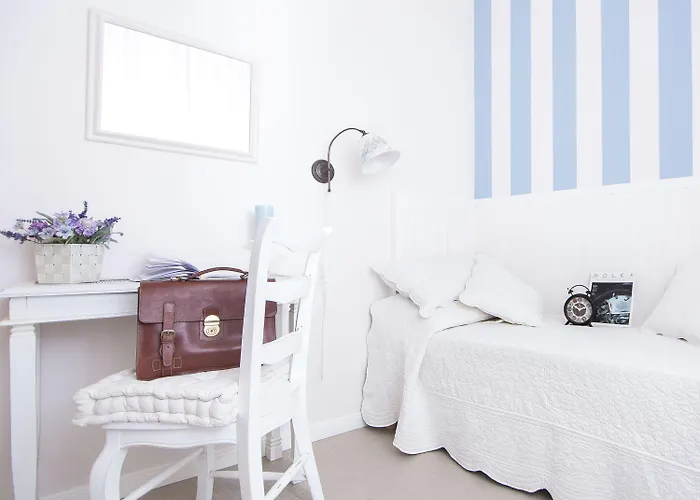 Lungomare & Charme Konukevi 4*