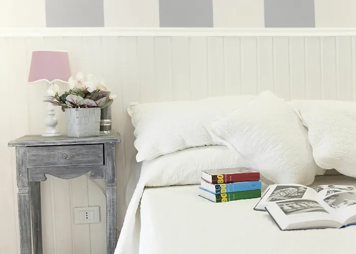 Lungomare & Charme Konukevi