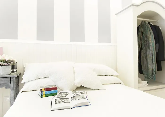 Lungomare & Charme 招待所 斯培西亚